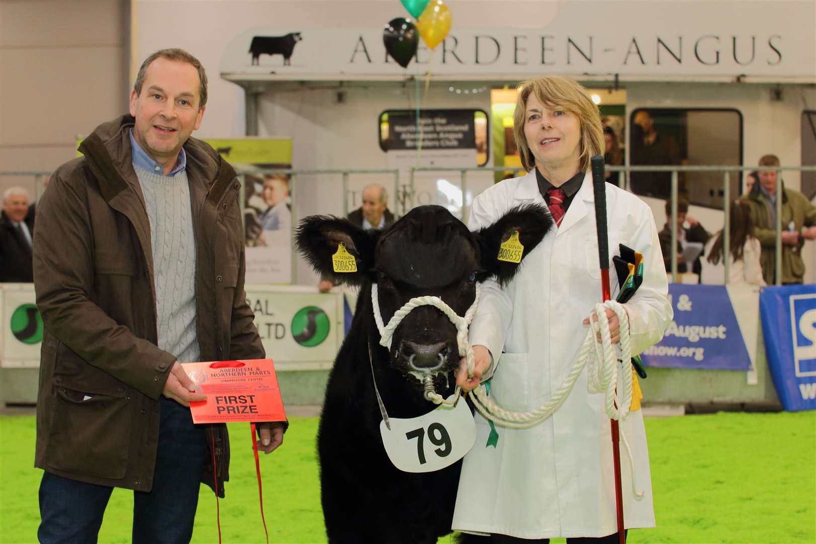 Graeme Mackie with Margaret Sclater's bull class champion Deveron Laidlaw