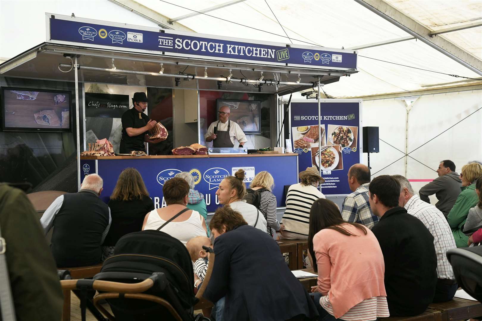 A live performance from two chefs at the Turriff Show. ..Turriff Show 2022...Picture: Beth Taylor.