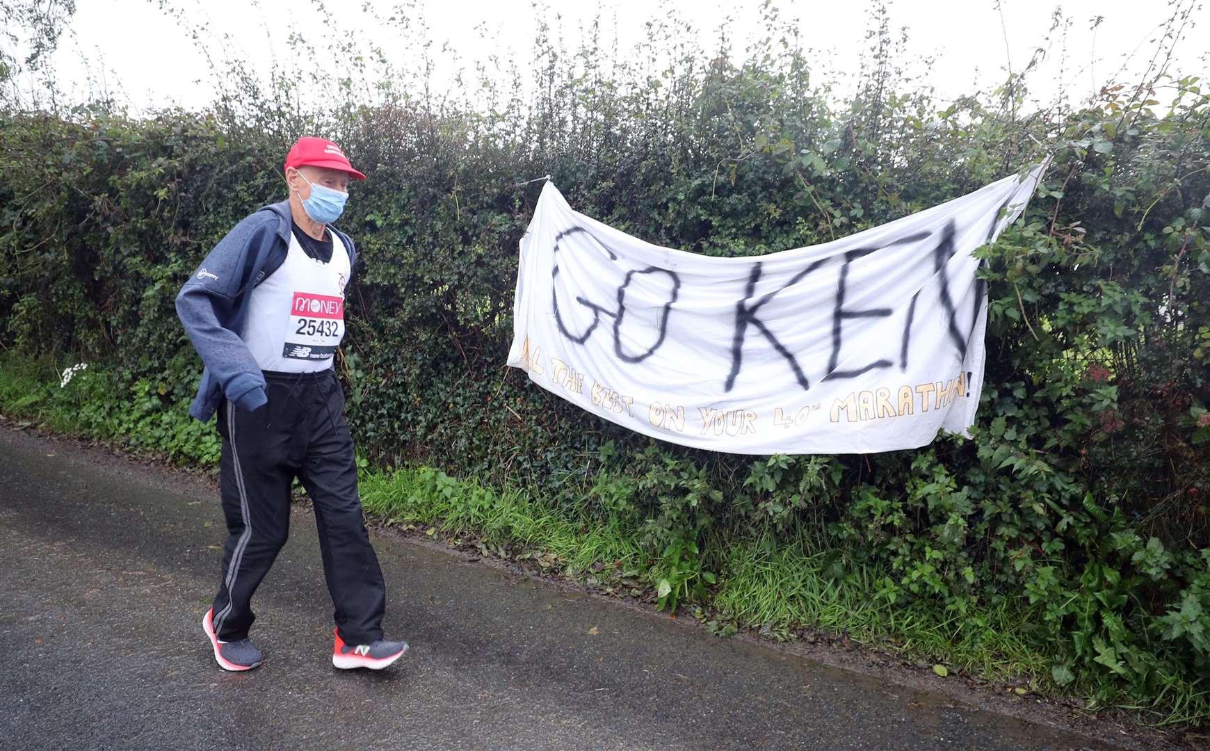 ‘Ever Present’ Ken Jones, 87, takes part in the virtual London Marathon in his home town of Strabane, west Tyrone (Niall Carson/PA)