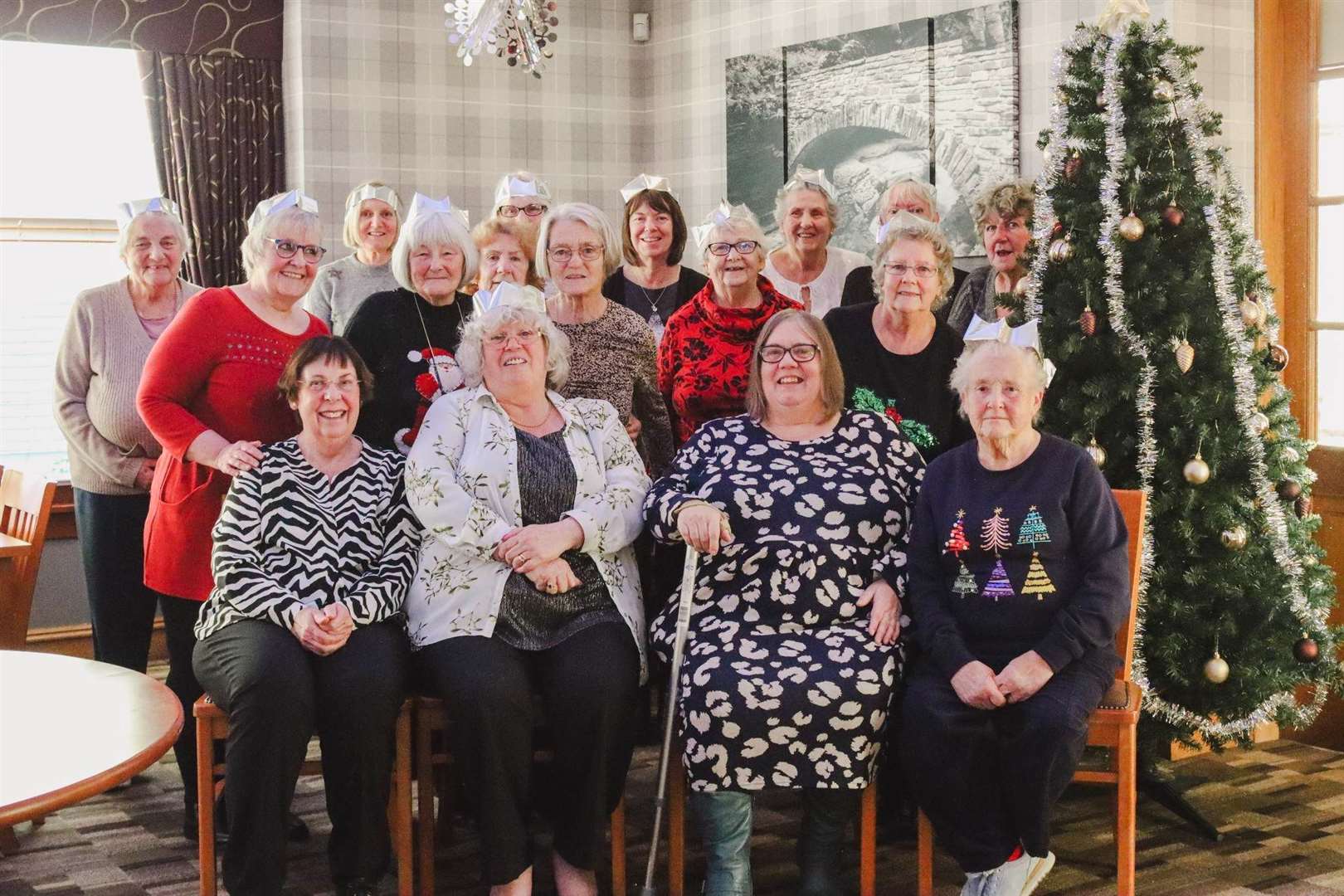 Ellon Knit And Natter enjoyed a delicious lunch in the Buchan Hotel to celebrate the end of the year.