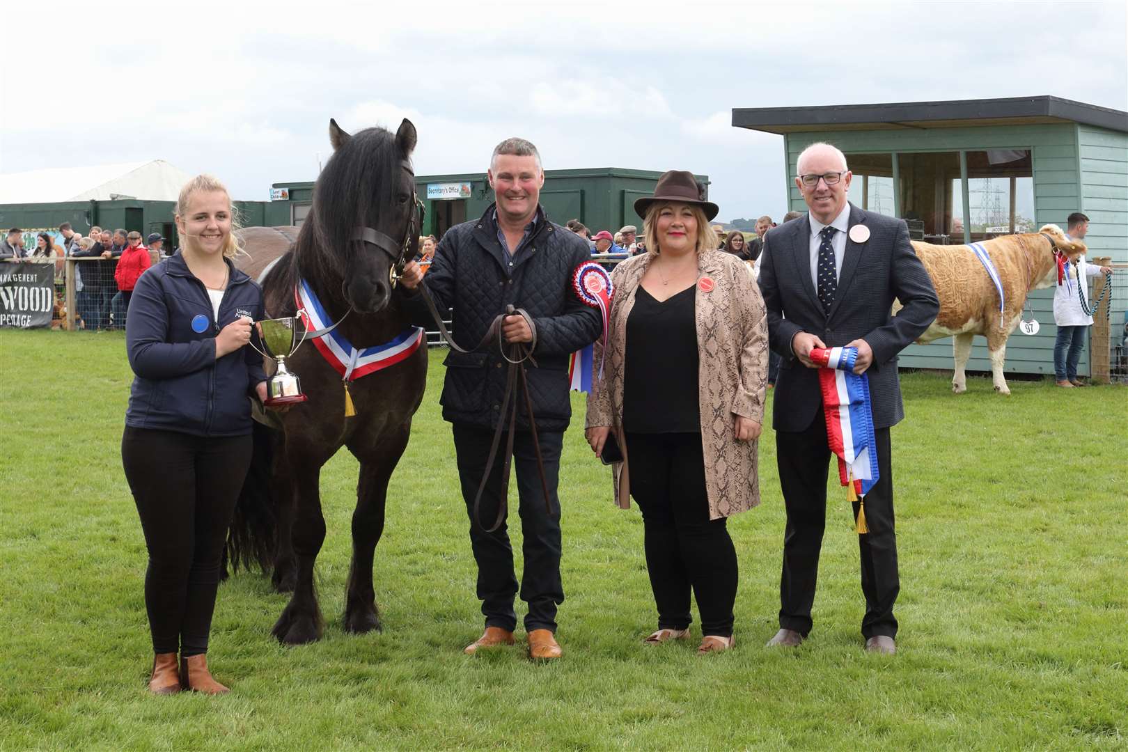 United Auction's Lucy Shand (left) with David Smith and winner Traitlow Teviot, judge Aileen Ingram, show secretary Carly Mackay and United Auction's Donald Young. Picture: David Porter