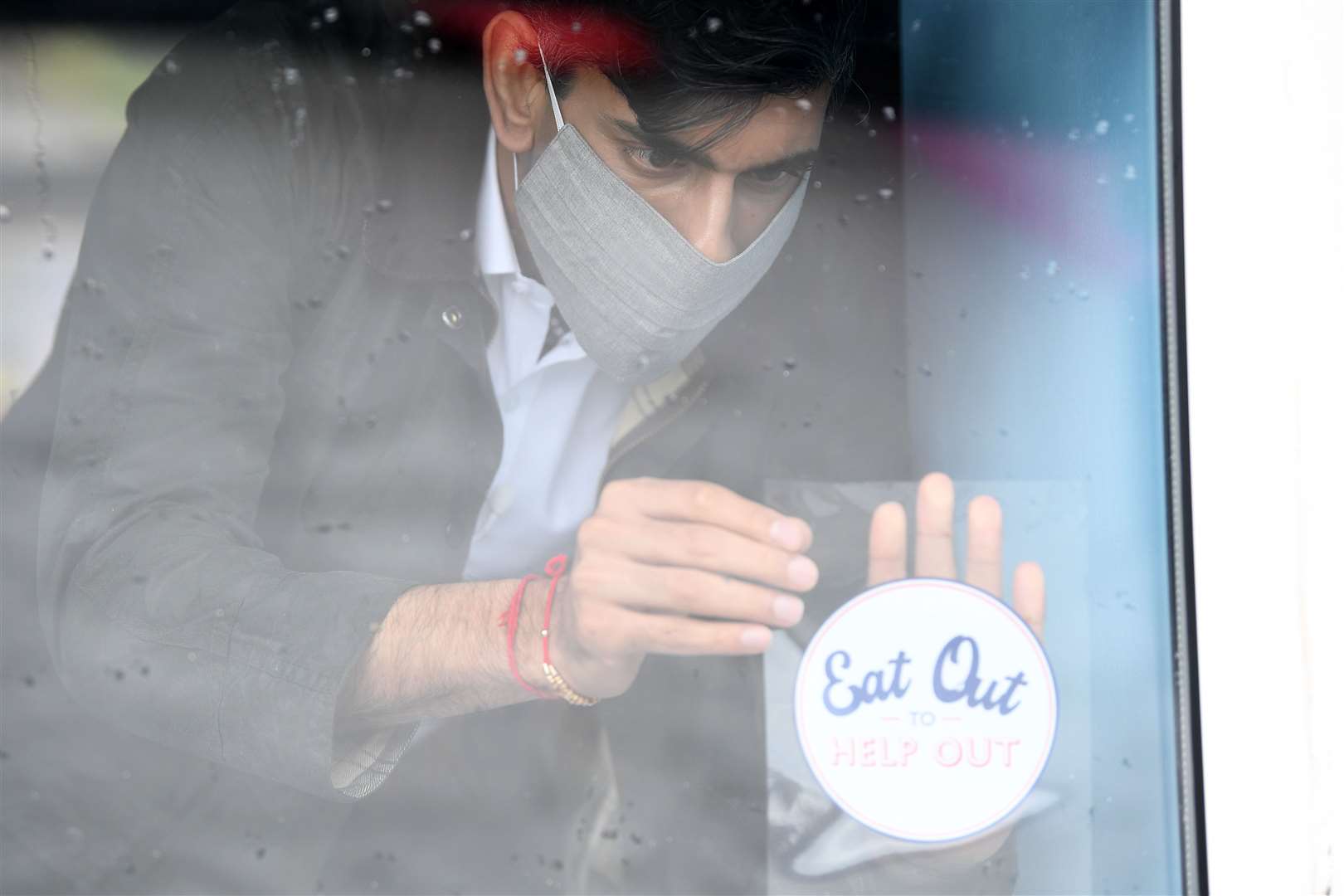 Chancellor Rishi Sunak is said to be considering relaunching the summer’s Eat Out to Help Out scheme (Jeff J Mitchell/PA)